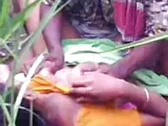 यह कुछ भी नहीं था कि लैटिन अमेरिकी फूहड़ लिंग पर कूद हिंदी मूवी फुल सेक्स गया, इस तरह की चाल चली और इतनी जोर से चिल्लाया कि उसने अपनी कामुक चूत और लंबे लिंग वाले लिंग को संतुष्ट किया