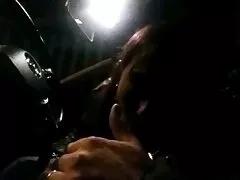 नीग्रो ने झटके मारे और उसके पेट पर हाथ फेरा हिंदी सेक्सी वीडियो फुल मूवी